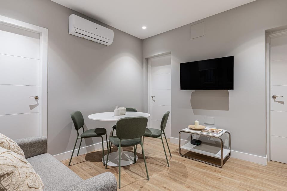 Waou Essence I Salamanca - Corta Duración Apartment in Madrid