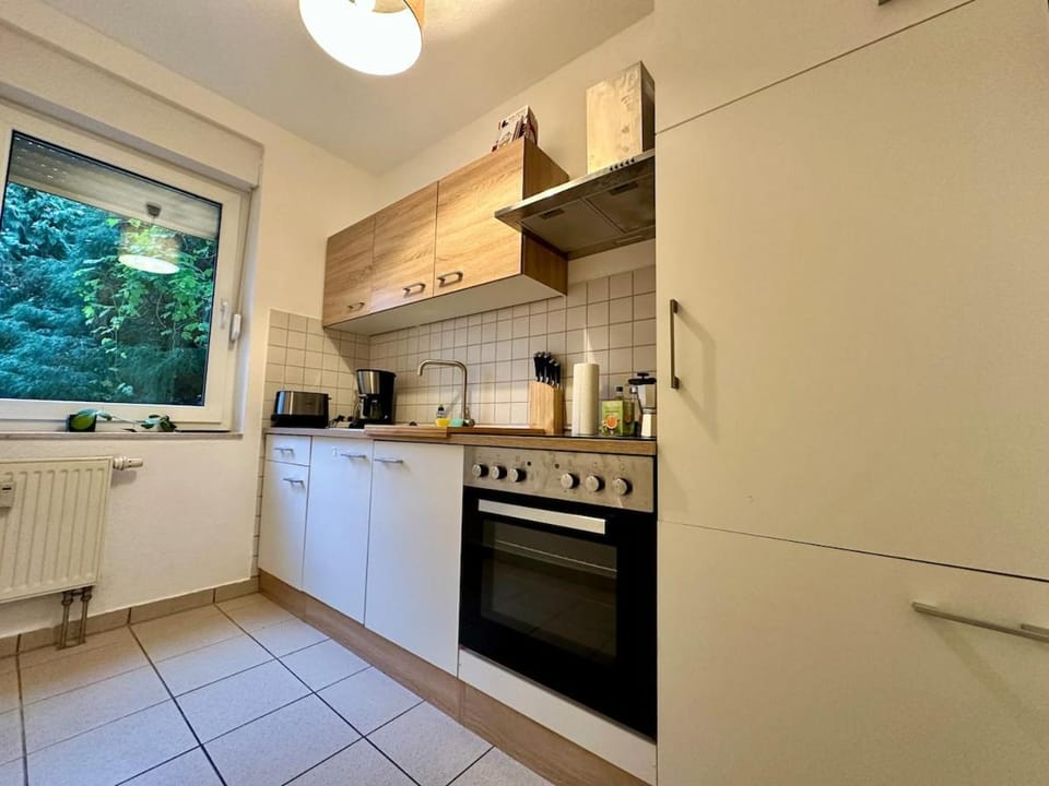 MDHomes Nähe HBF bis 5 Personen Tiefgarage und Balkon N Apartment in Magdeburg