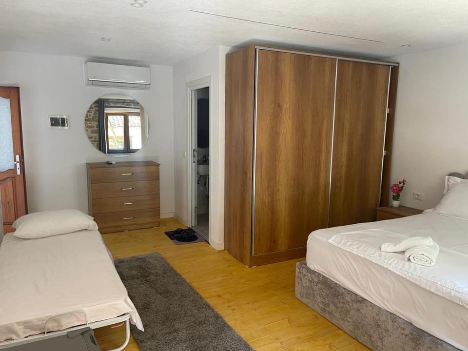 Bed, Photo of the whole room, Bedroom, towels, wardrobe, air conditioner