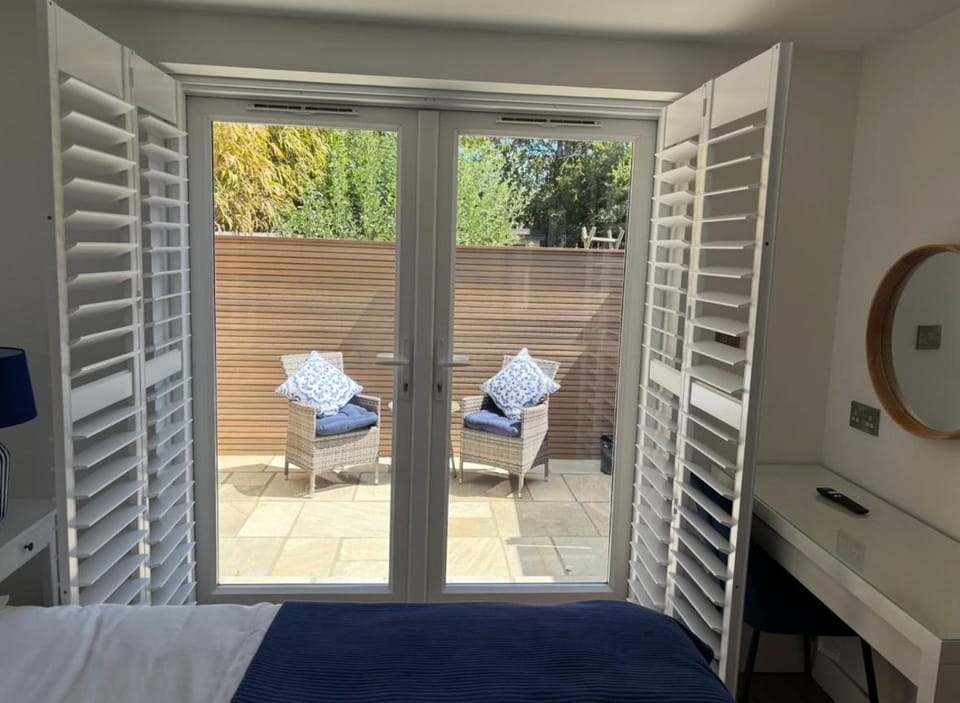 Mudeford Breeze Guest Suite Bed and Breakfast in Christchurch