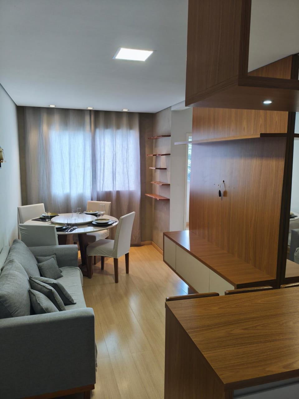 Apto próx a Exposição CATUAÍ UEL PUC Apartment in Londrina
