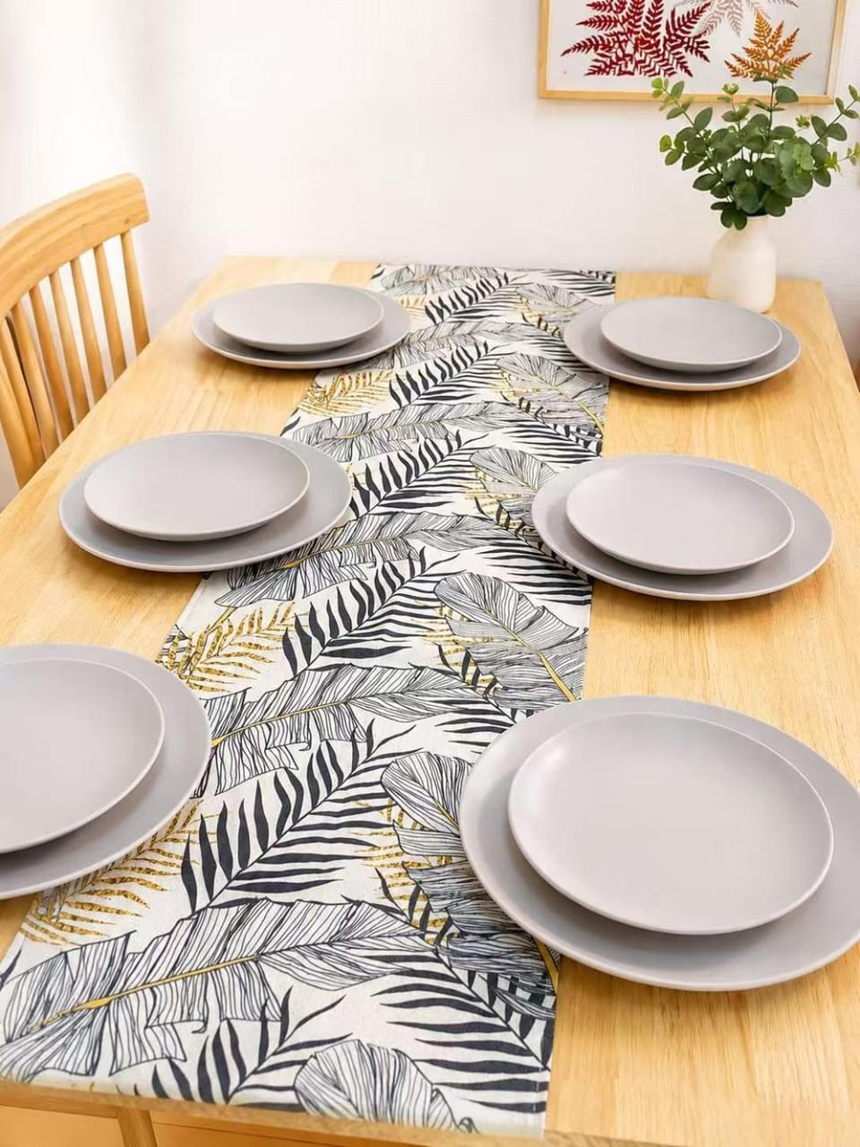 Dining area, Food
