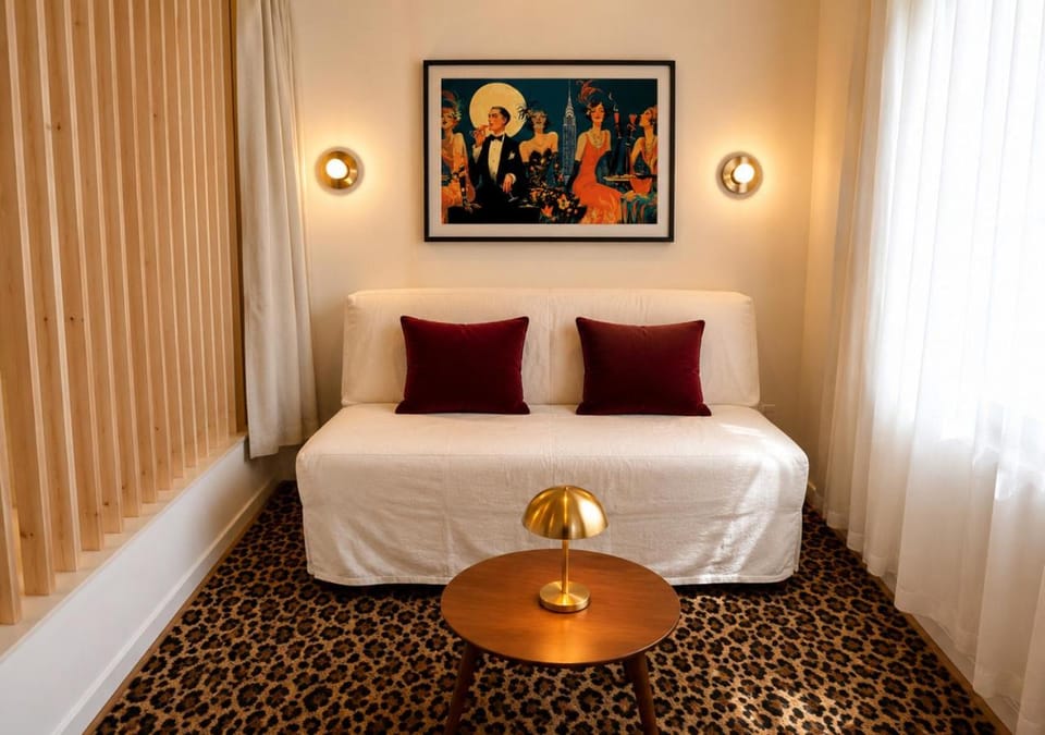 Night, Living room