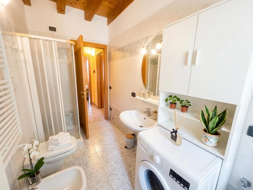 Castelnuovo Loft Apartment in Lake Garda