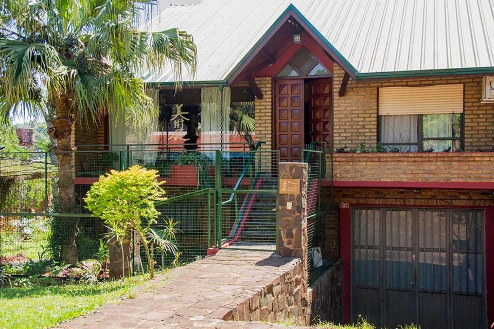 Estudio Habitacion baño y acceso privado Vacation rental in Misiones Province, Argentina