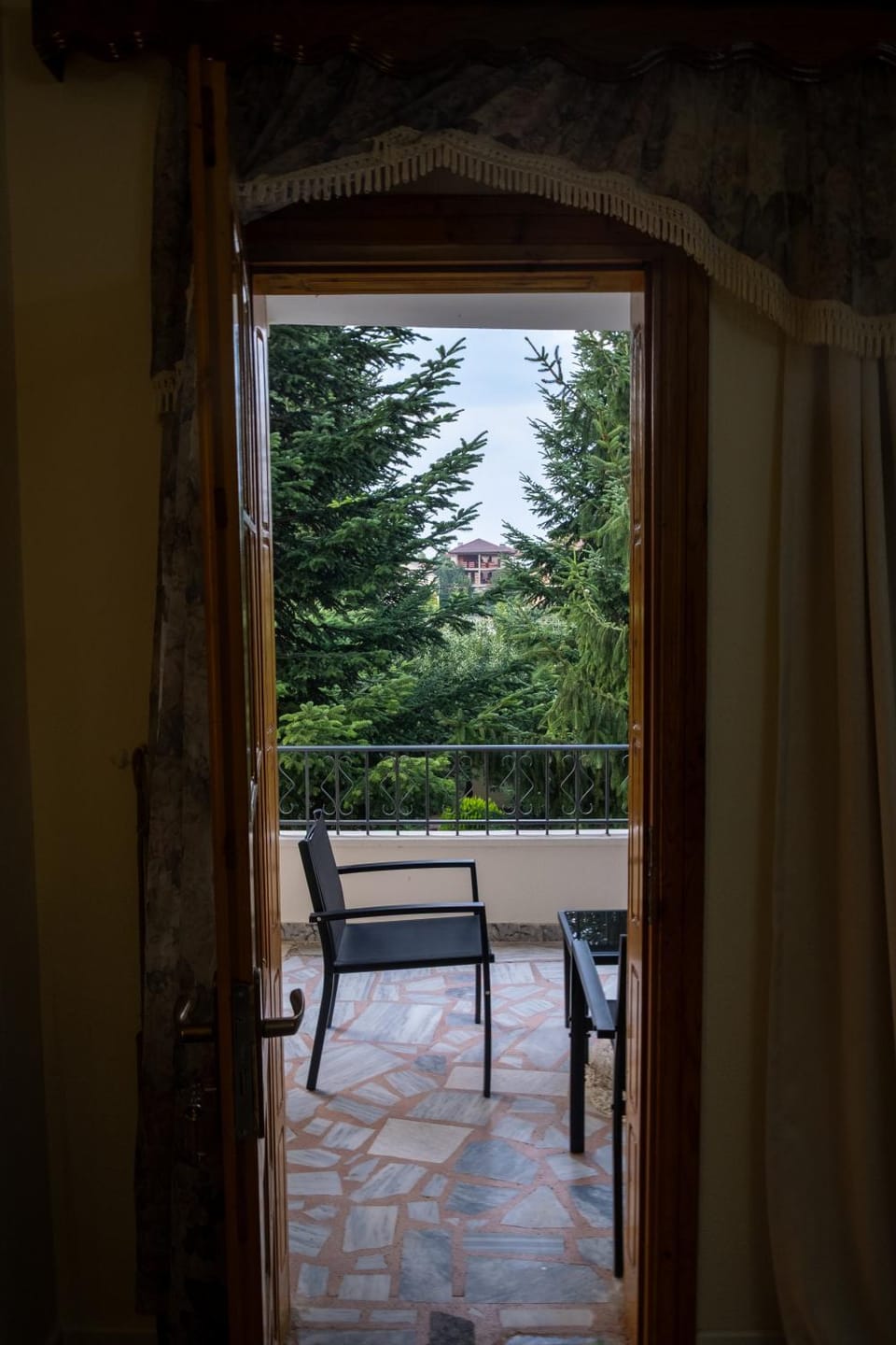 Balcony/Terrace, Seating area, Bedroom, Garden view