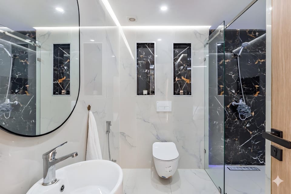 Shower, Toilet, Bathroom