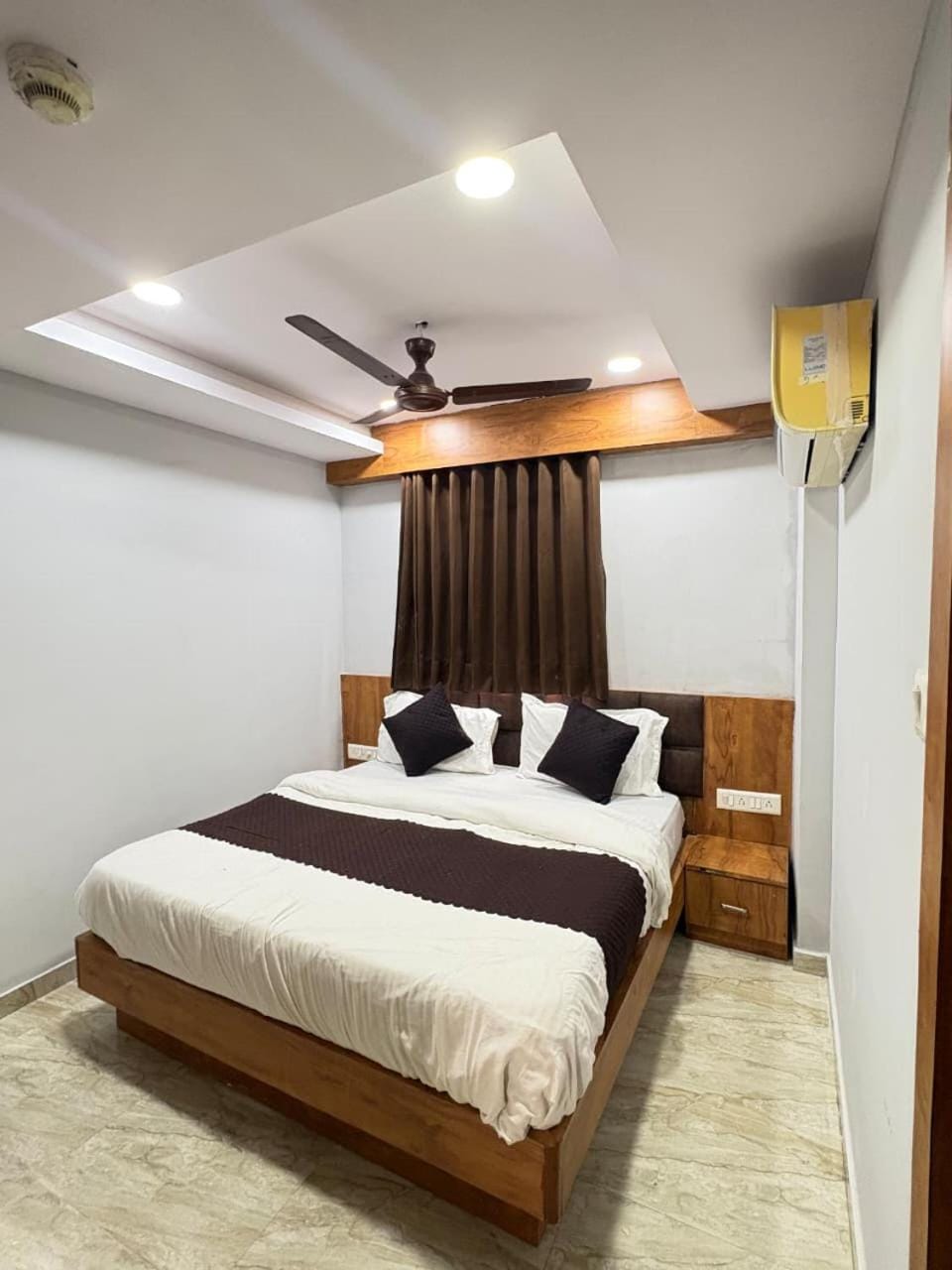 hotel prime zone Hotel in Ahmedabad