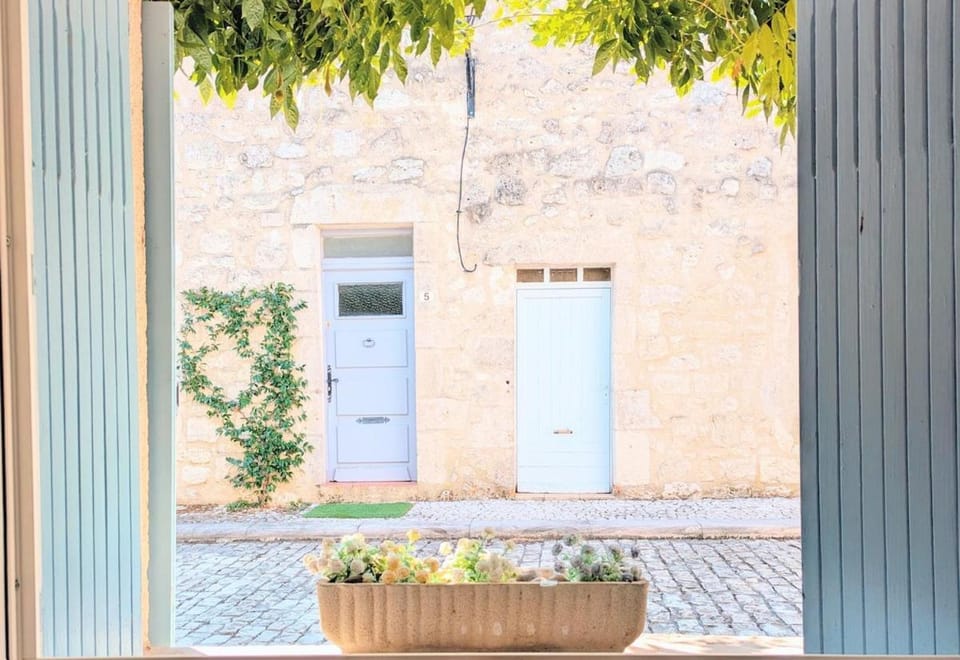 La Glycine, bastide du XIIIe House in Occitanie