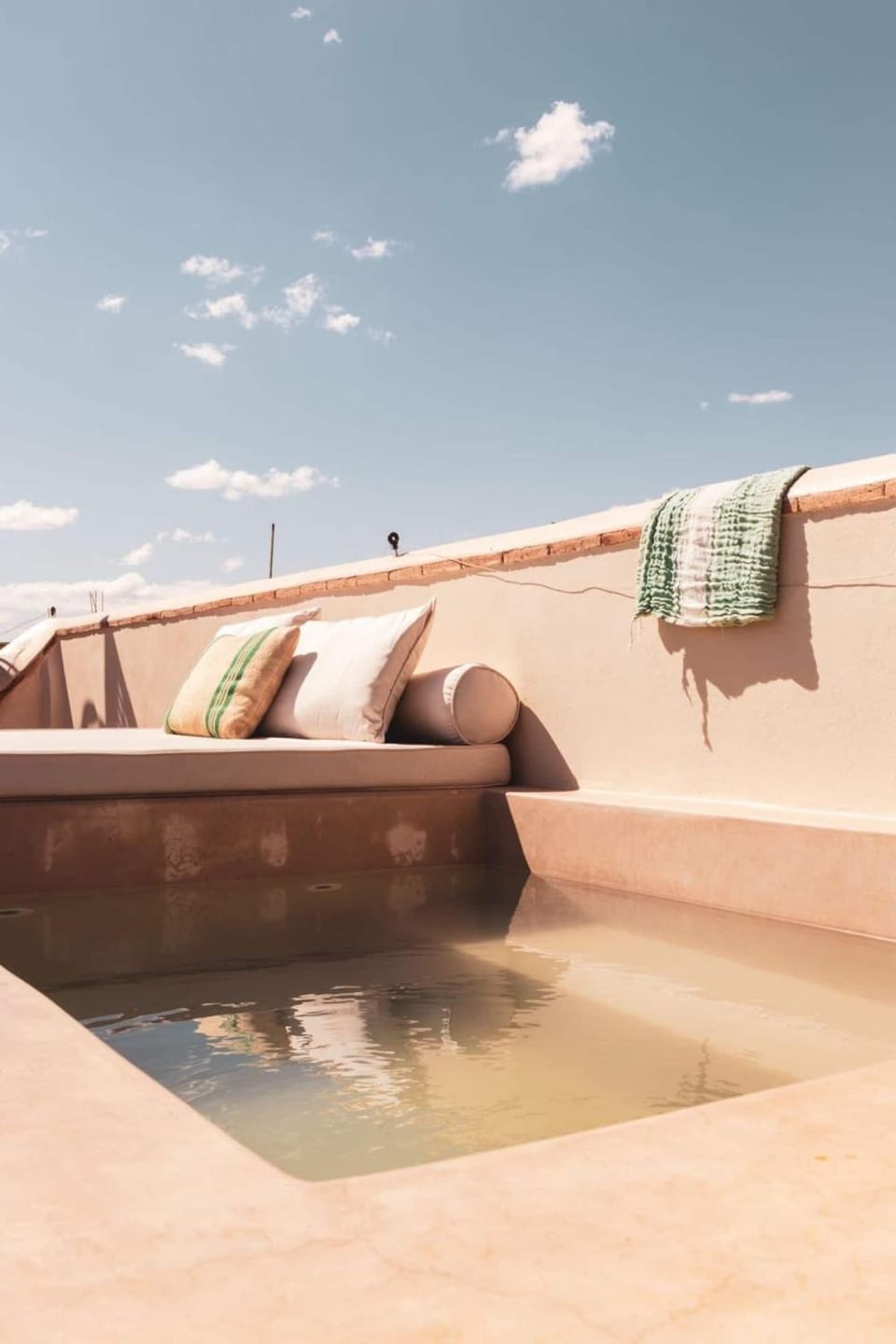 Hidden boutique Riad - heated rooftop plunge pool House in Marrakesh