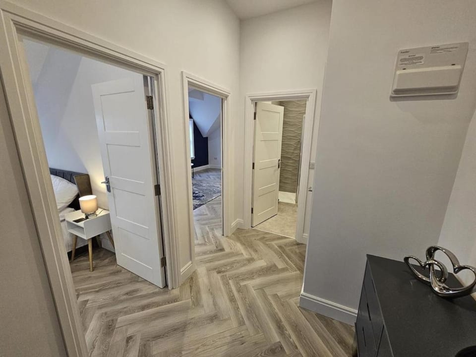 The Loft, FlatA, Redditch Apartment in Wychavon District