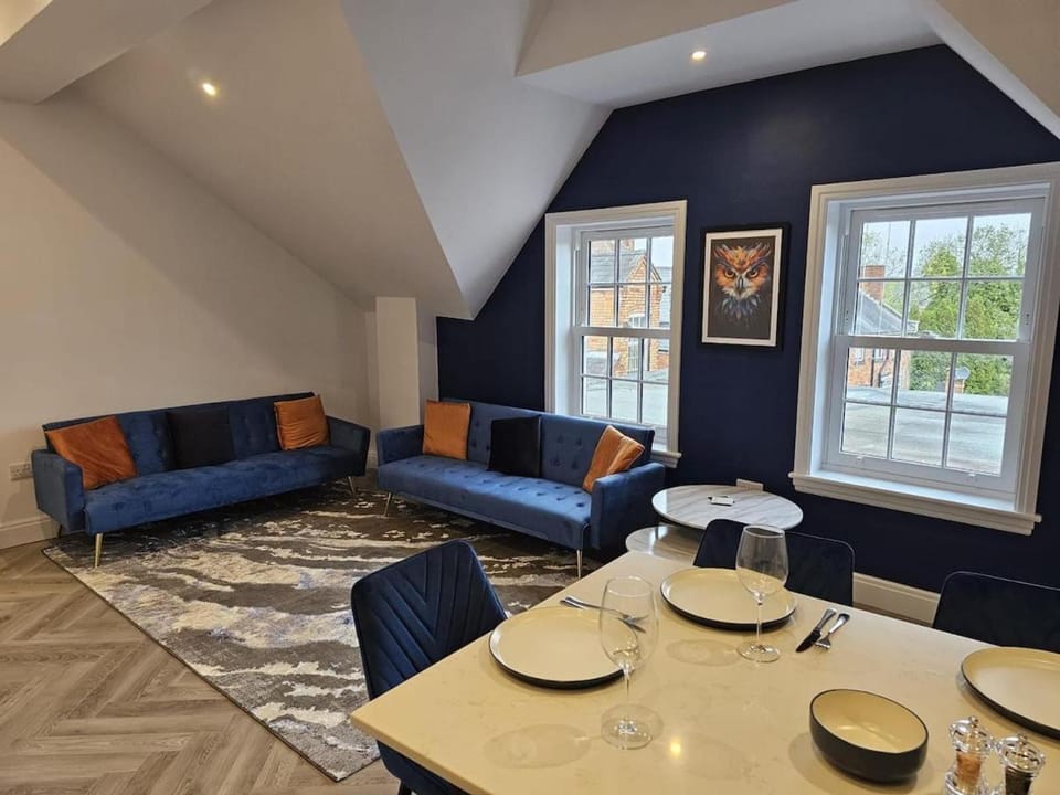 The Loft, FlatA, Redditch Apartment in Wychavon District