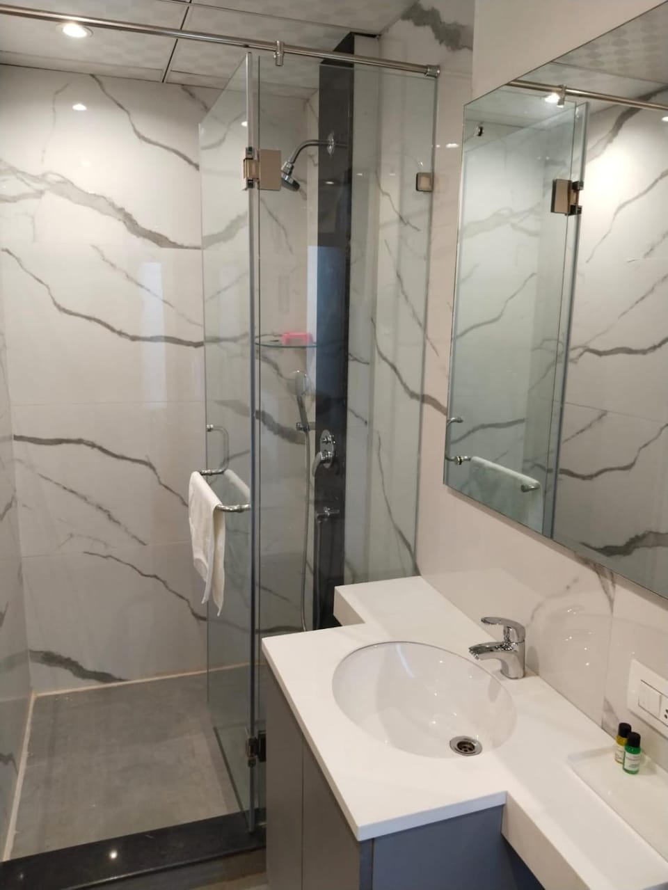 The Kohinoor Collection - Luxury Studio Apartment in Jaipur