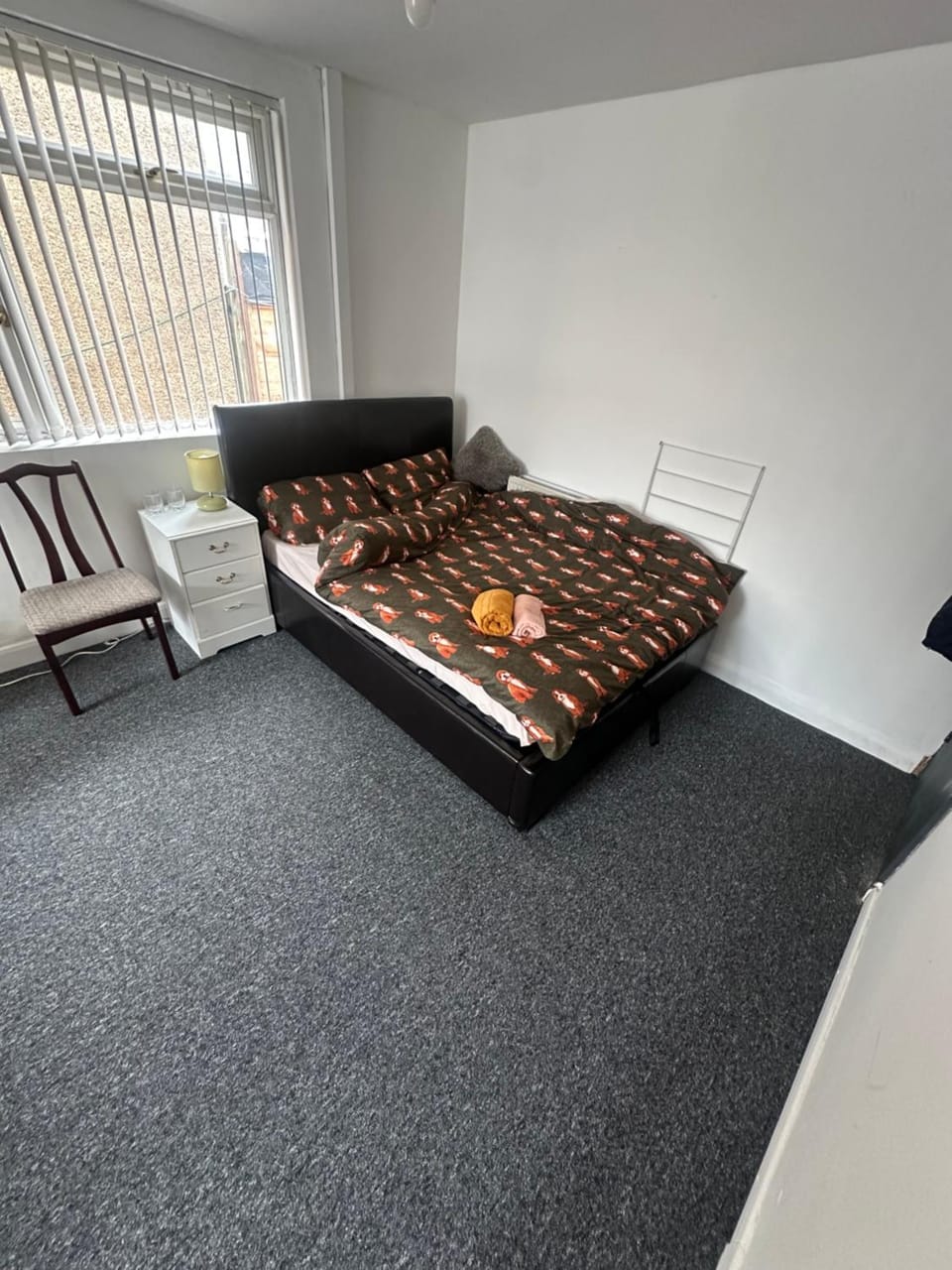 Quiet room Nr2 Bed and Breakfast in Coventry