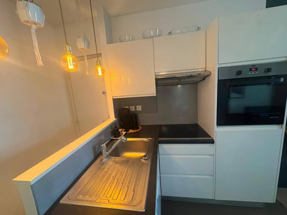 microwave, oven