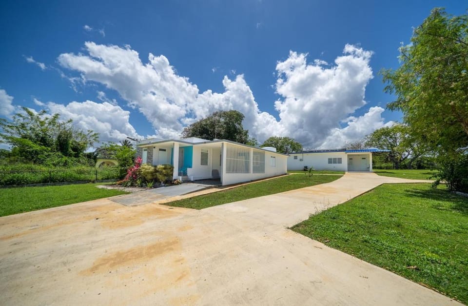 Isa Beach 3BR Private Retreat Near Jobos House in Isabela