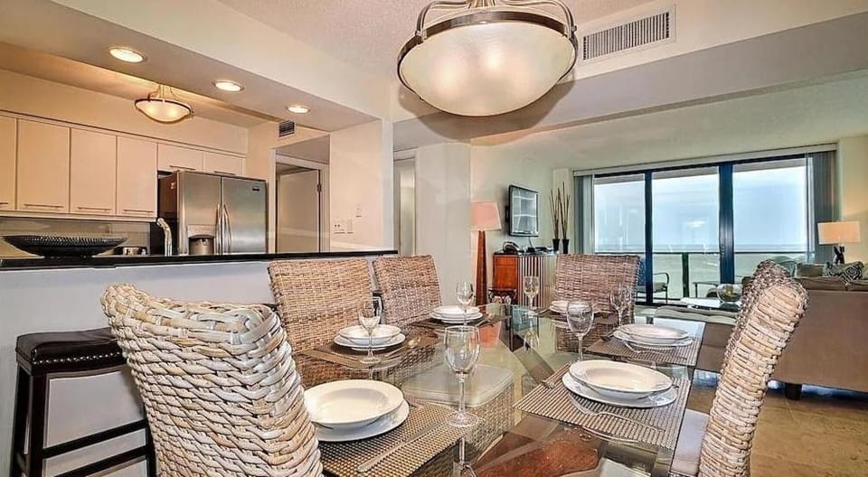 Gulf View Escape Steps from Clearwater Beach Apartment in Clearwater Beach