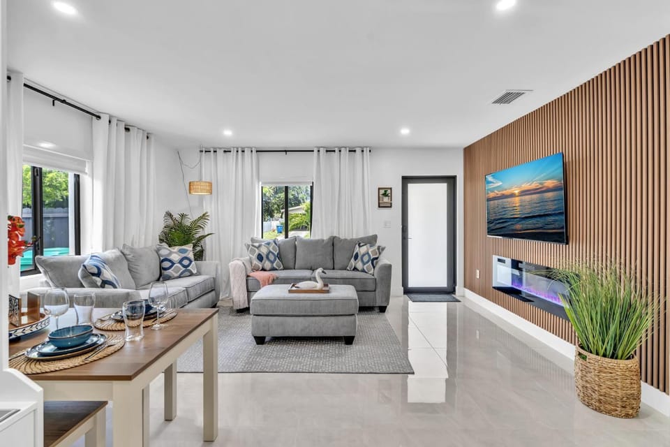 TV and multimedia, Living room