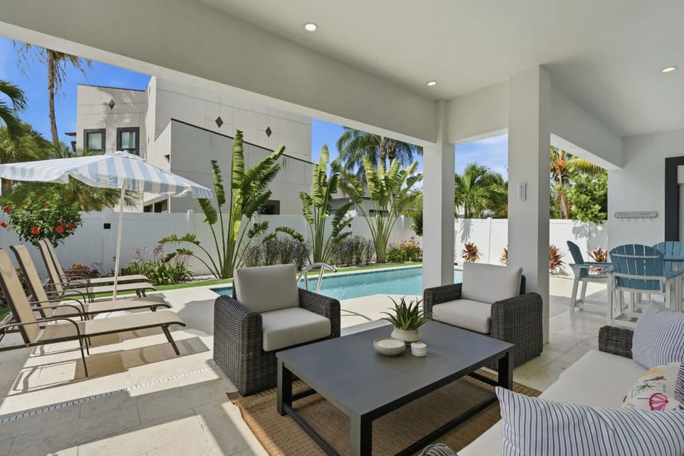 Brand-New Luxury Pool Home Steps from the Gulf House in Naples Park