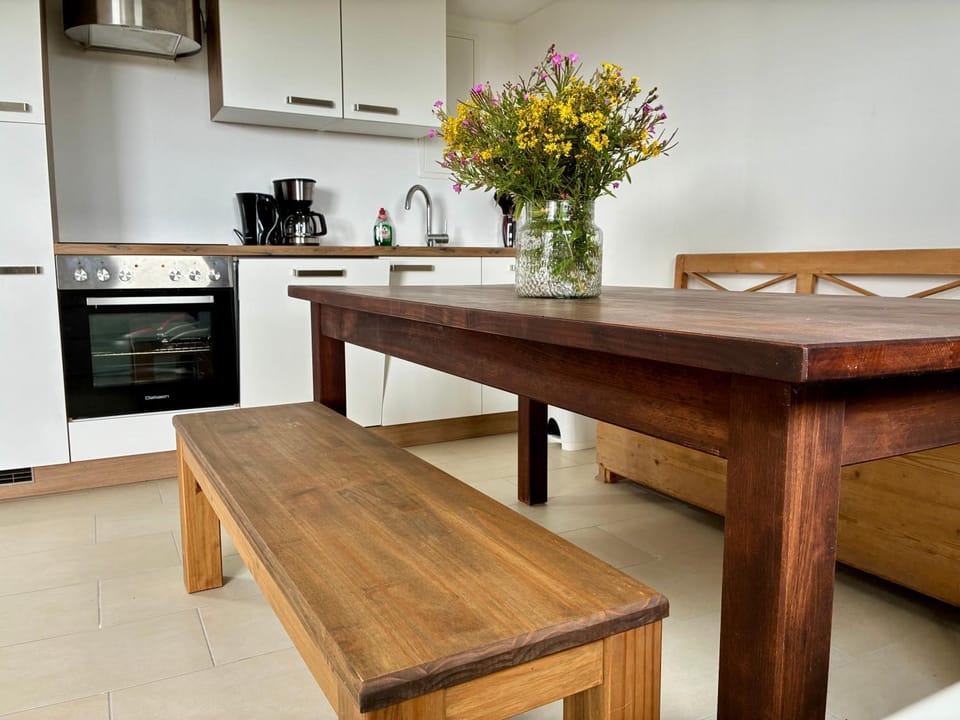 Kitchen or kitchenette, Living room, Dining area, stove
