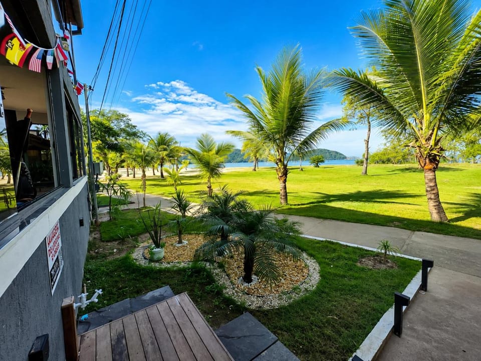 Garden, Garden view