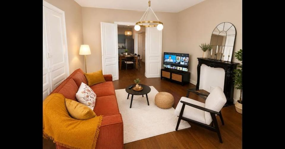 Communal lounge/ TV room