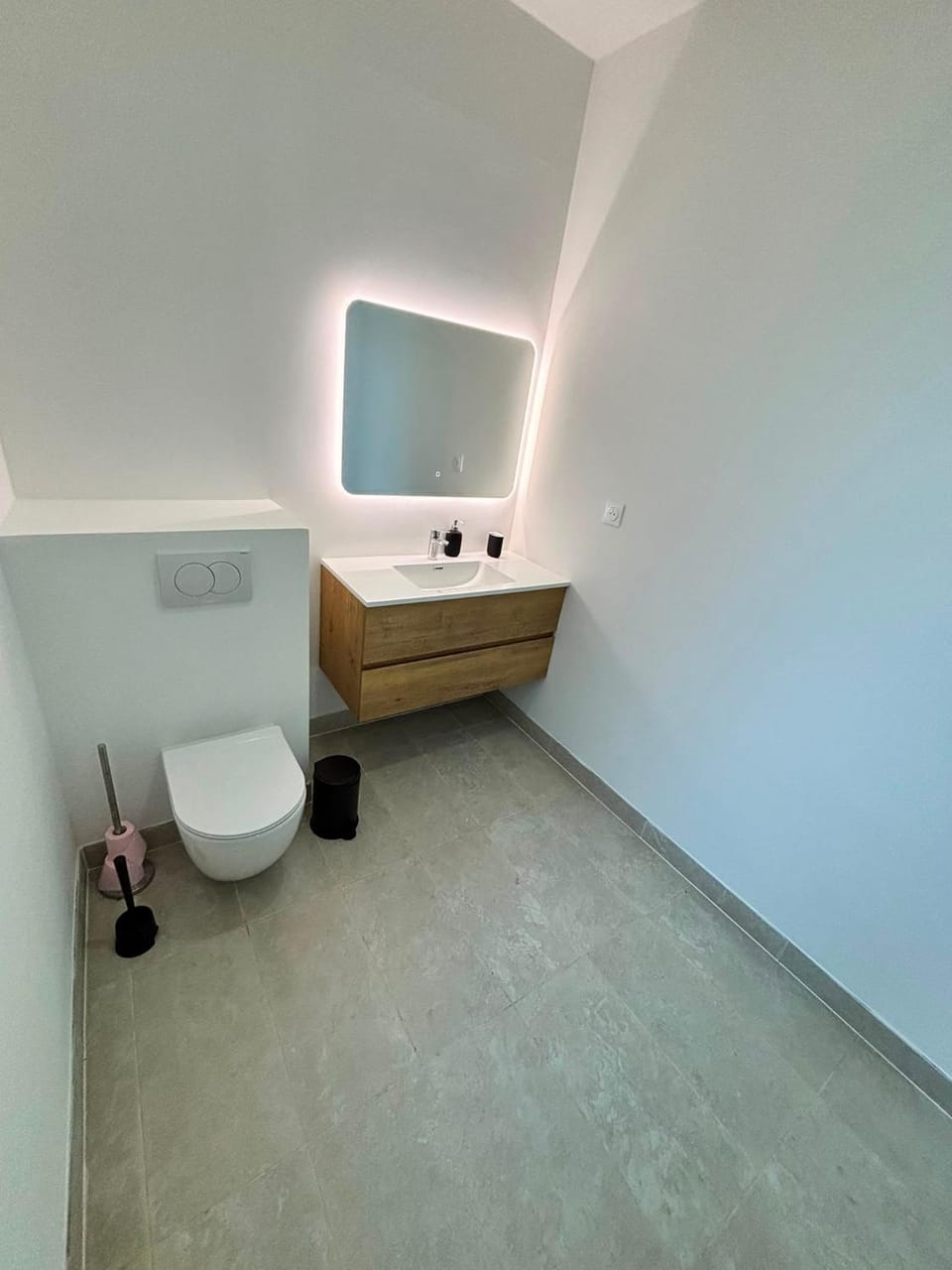 Toilet, Bathroom