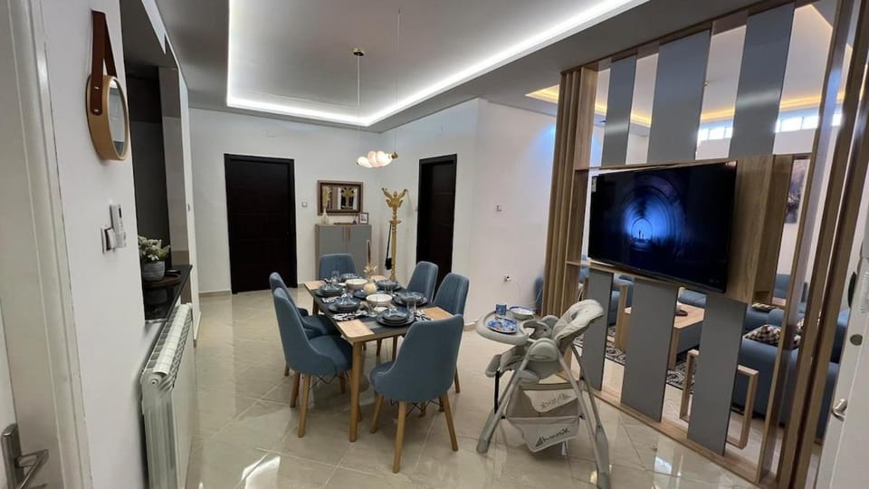 Suite cobalt Apartment in Algeria