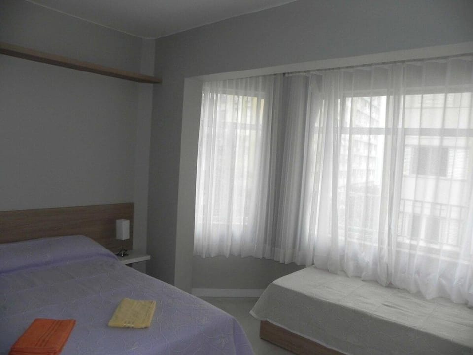 VISTA LATERAL PRAIA DE COPACABANA Apartment in Rio de Janeiro