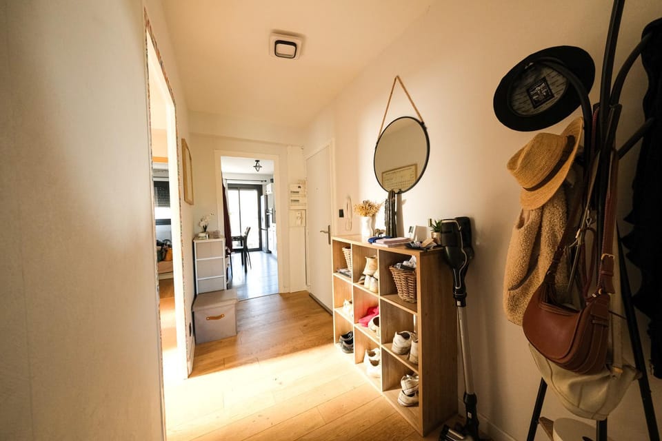 Grand appartement lumineux entre la gare et centre ville Apartment in Pau