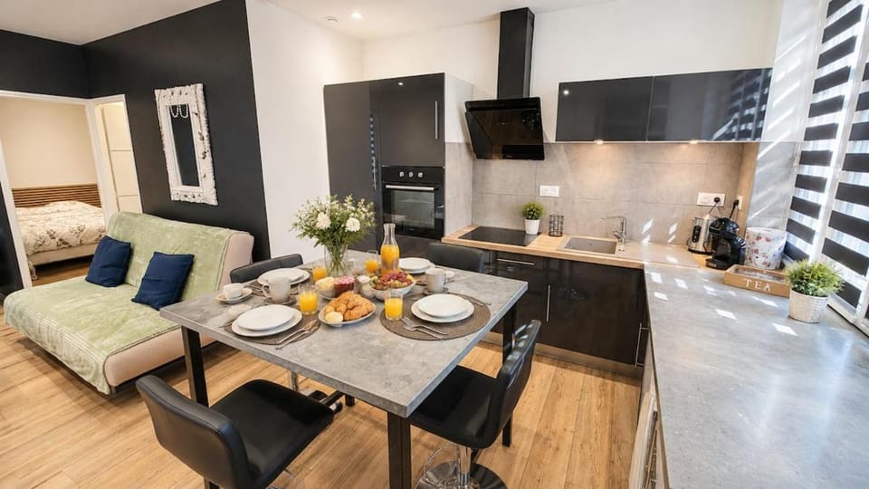 Le Cocon Ruinart de Brimont - Appartement Elégant Apartment in Reims