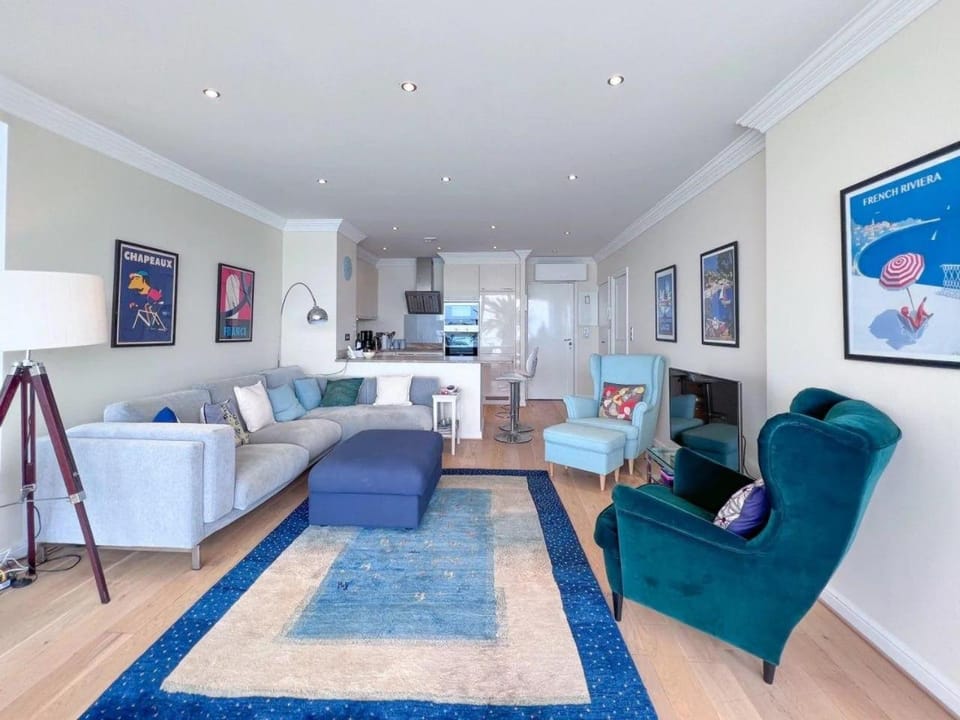 Eden Beach Apartment in Antibes