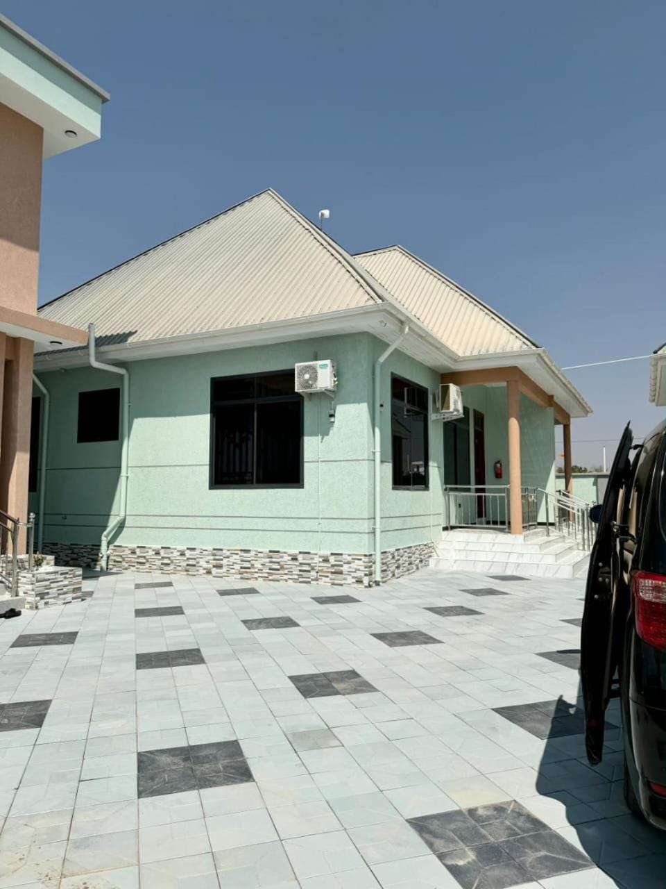 Gianna Space Residences Bed and Breakfast in Tanzania