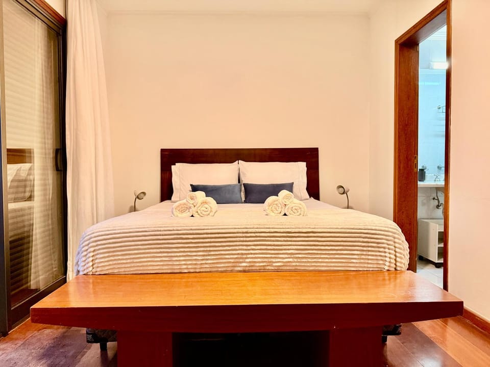 900 meters from Faria Lima, the jewel of Vila Madalena House in Sao Paulo City