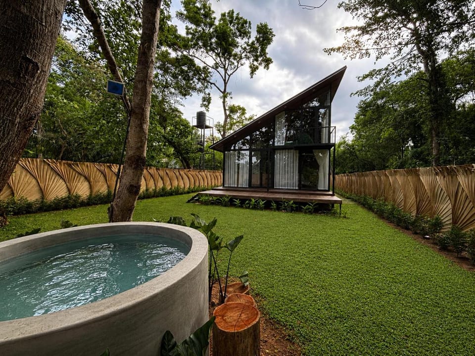 Day, Natural landscape, Garden, Garden view, Pool view