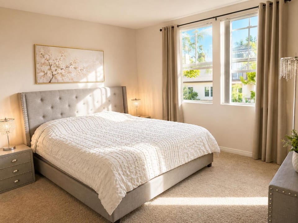 2 Bedroom 2 Baths Luxury Apartment Mirabella Beach Apartment in Marina del Rey