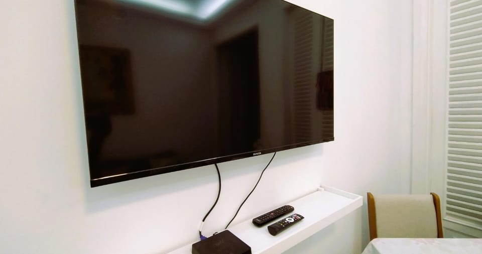 Communal lounge/ TV room, TV and multimedia
