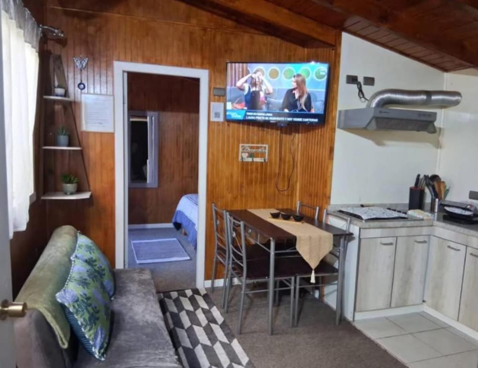 Communal lounge/ TV room, Seating area, Dining area