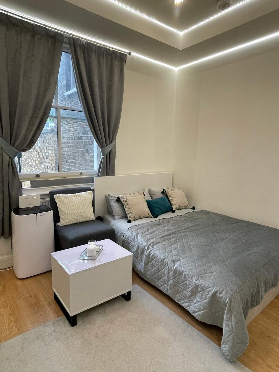 Cosy Knightsbridge Studio Near Harrods Apartment in City of Westminster