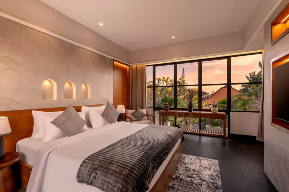Villa Alia - Modern 2BR Pool Villa with Rooftop in Tibubeneng Villa in North Kuta