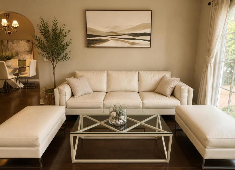 Living room, Seating area