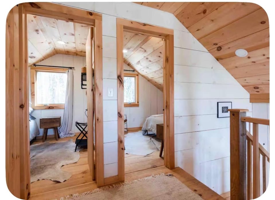 Summit view cottage Chalet in South Londonderry