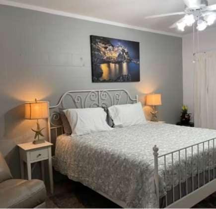 3BR Pool Home for 8 Easy Access to I-75 and I-4 House in Valrico