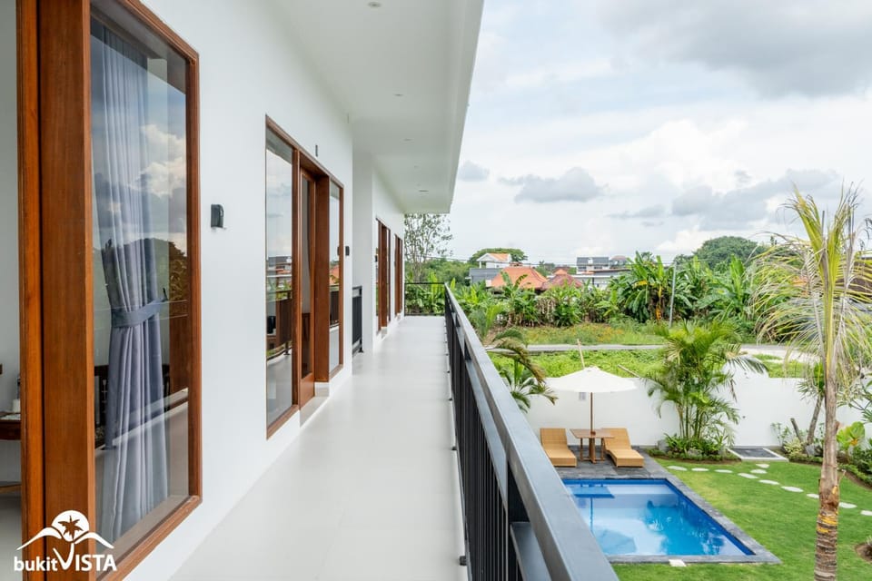 Property building, Balcony/Terrace