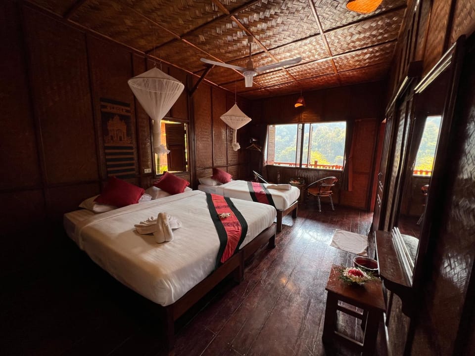 Bed, View (from property/room), View (from property/room), Bedroom