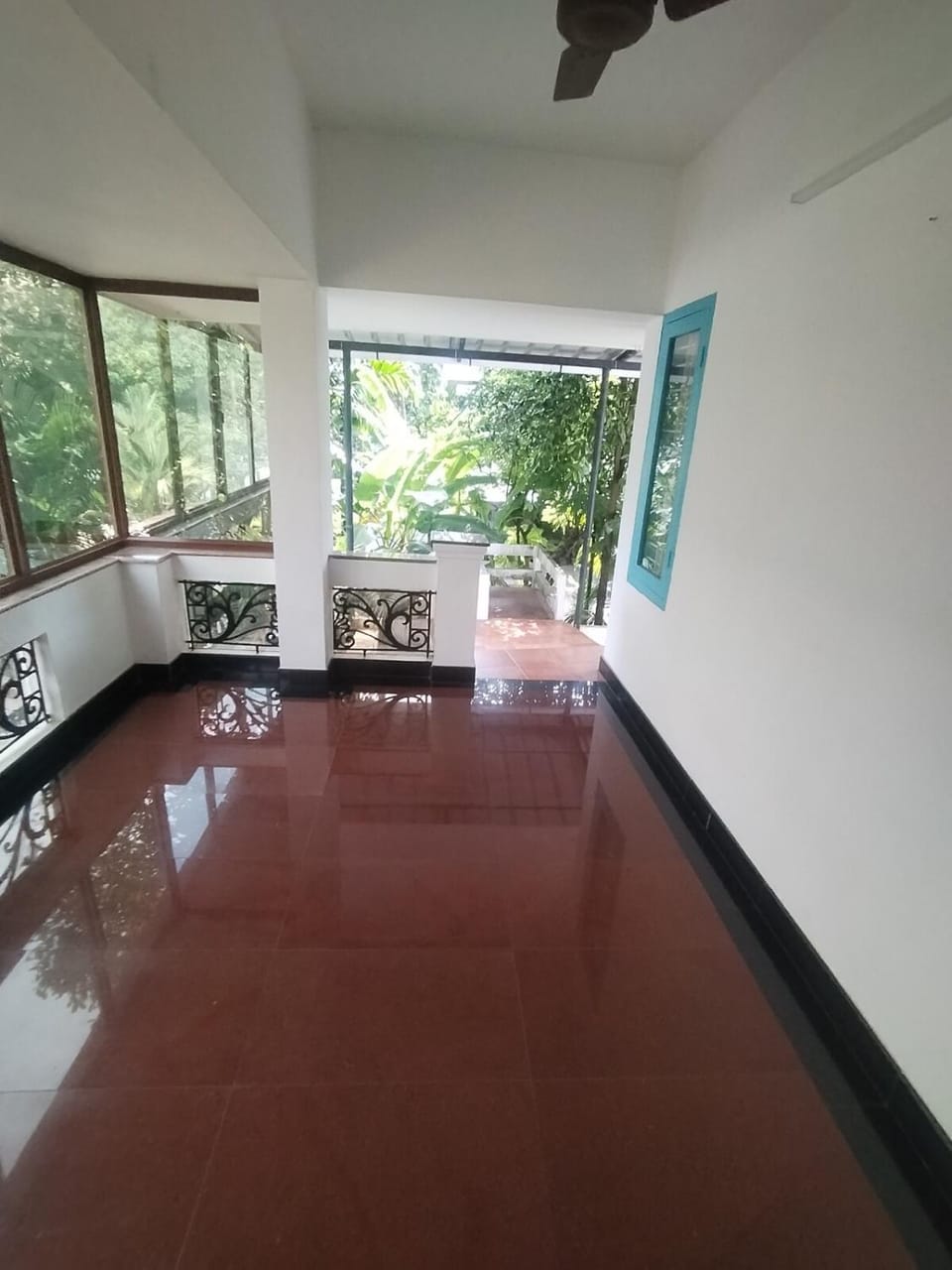 Fully Furnished 2 BHK Near Kaloor Stadium First Floor House in Kochi