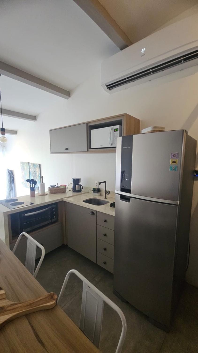Kitchen or kitchenette, oven, stove