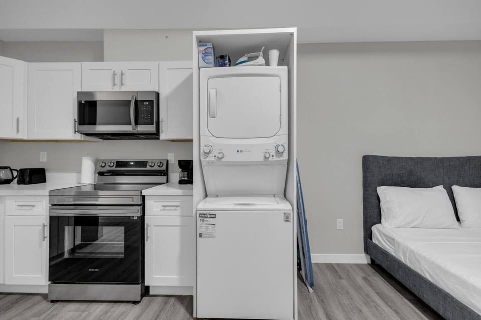The Onyx Studio Apartment in Oshawa