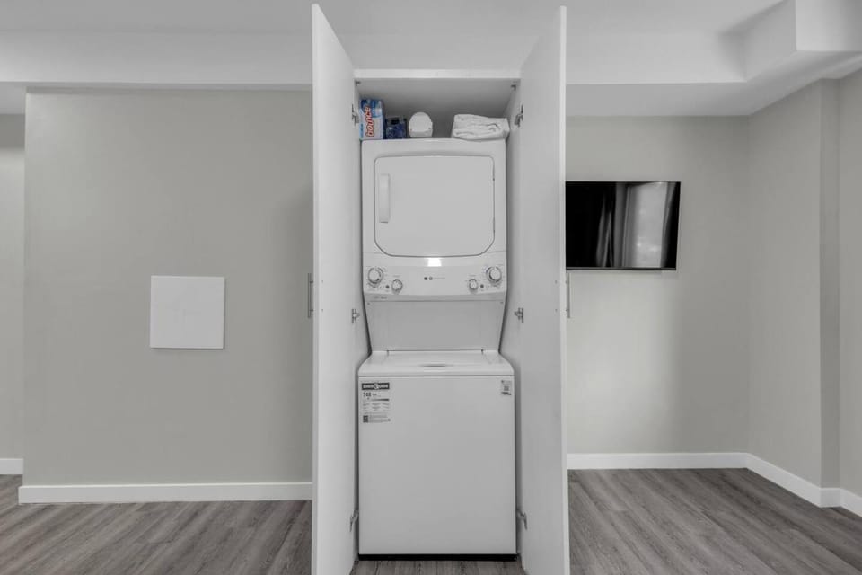 The Vista Suite Apartment in Oshawa