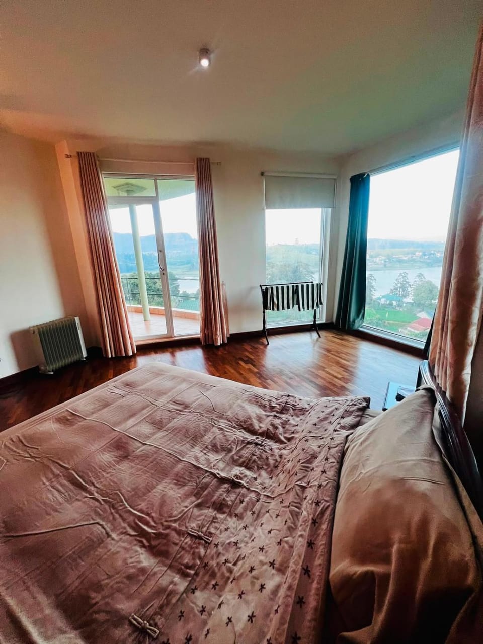 Reve Villa Nuwara Eliya Bed and Breakfast in Nuwara Eliya